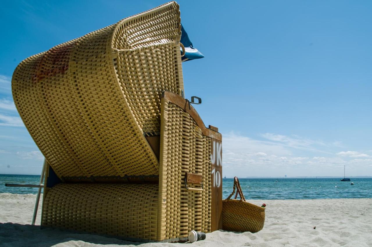 Sunny Suite 14 - Elegantes Hotelapartment Mit Grossartigem Pool-Wellnessbereich Direkt Am Meer In Ruhiger Lage - Perfekt Fuer Mensch Und Tier Borgerende-Rethwisch Bagian luar foto