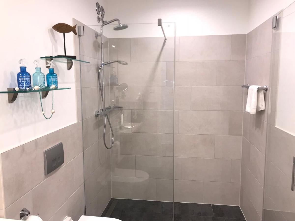 Sunny Suite 14 - Elegantes Hotelapartment Mit Grossartigem Pool-Wellnessbereich Direkt Am Meer In Ruhiger Lage - Perfekt Fuer Mensch Und Tier Borgerende-Rethwisch Bagian luar foto