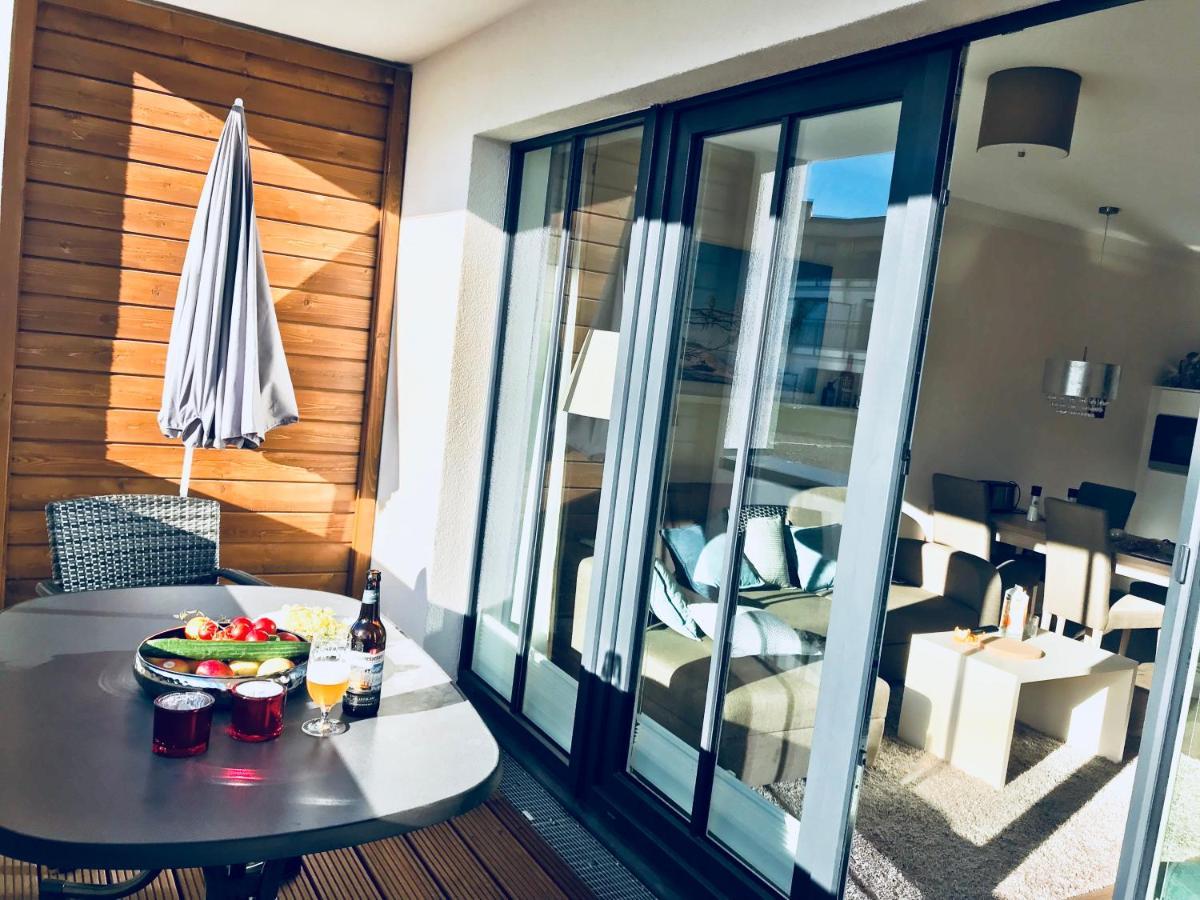 Sunny Suite 14 - Elegantes Hotelapartment Mit Grossartigem Pool-Wellnessbereich Direkt Am Meer In Ruhiger Lage - Perfekt Fuer Mensch Und Tier Borgerende-Rethwisch Bagian luar foto