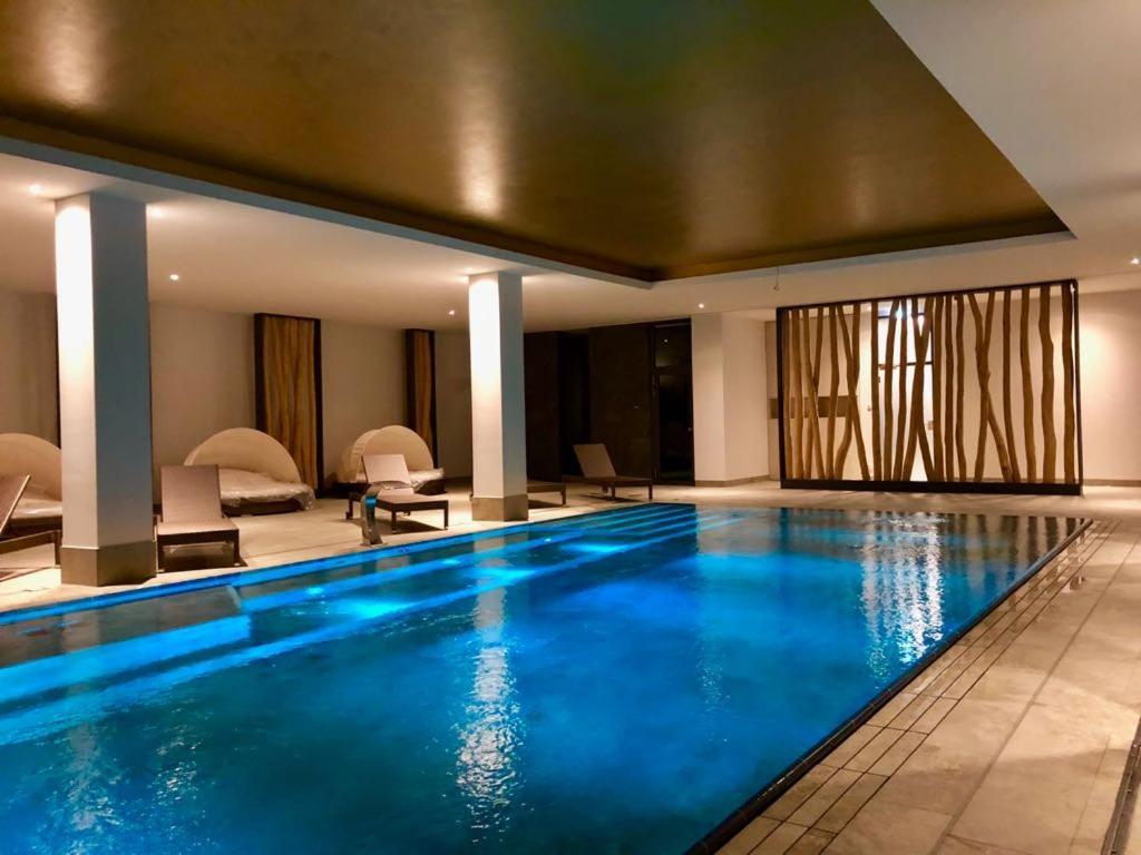 Sunny Suite 14 - Elegantes Hotelapartment Mit Grossartigem Pool-Wellnessbereich Direkt Am Meer In Ruhiger Lage - Perfekt Fuer Mensch Und Tier Borgerende-Rethwisch Bagian luar foto